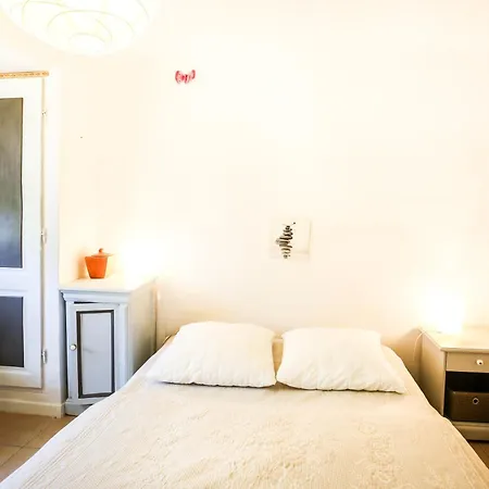 Du Four A Chaux Holiday home Gordes